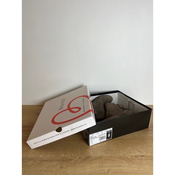 Blondo Waterproof Suede Ankle Boots Size 8M Dark Taupe Insulated Winter Booties - Picture 11 of 11